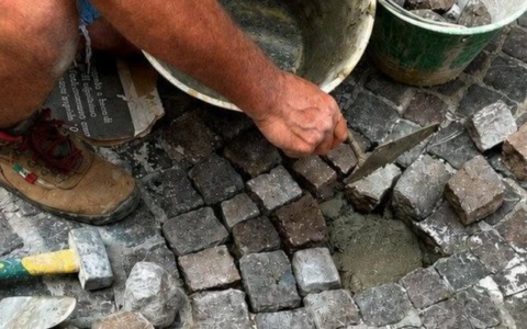 Per le piazze del centro storico arrivano 100mila euro da Regione Lombardia
