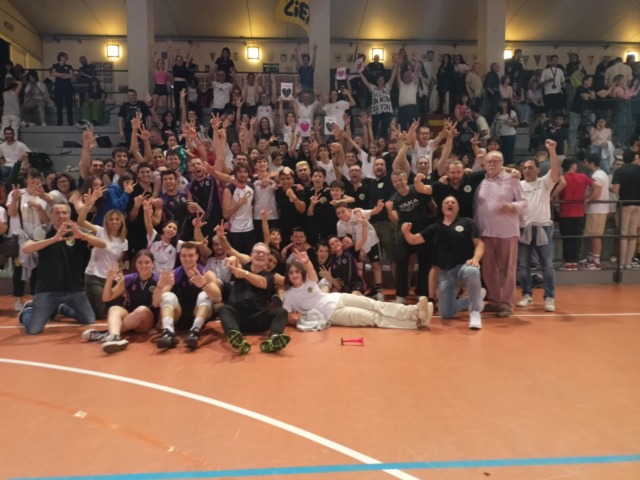 La festa promozione, del progetto Yaka Volley con Faverio felicissimo per la conquista della A3