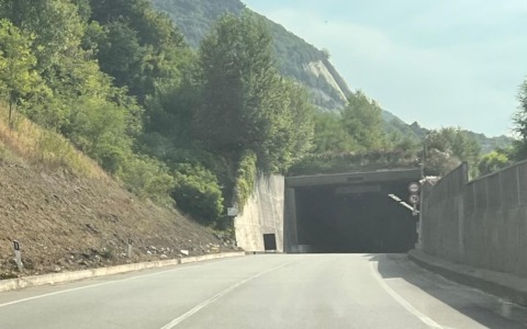Lavori di manutenzione: chiude la galleria