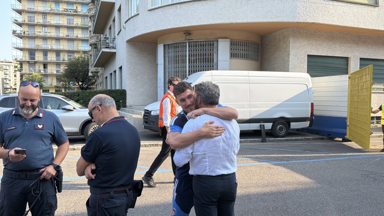 Como Cup 2026, Alessandro Gabrielloni fuori dallo stadio Sinigaglia