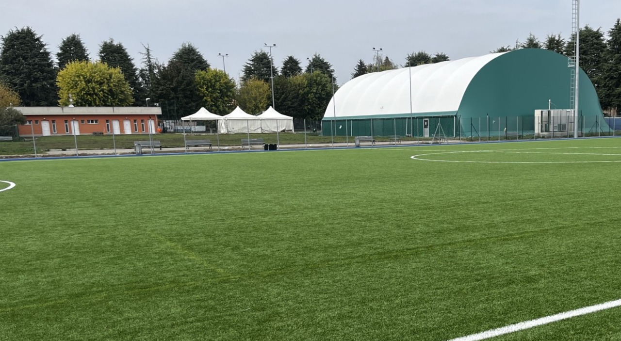 Rischio di legionella: chiusi gli spogliatoi del campo sportivo