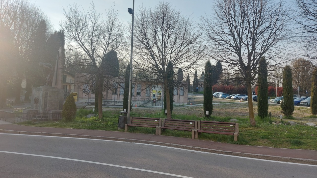 Lavori in piazza, spunta la data: “Contiamo di concludere tutto entro fine ottobre”