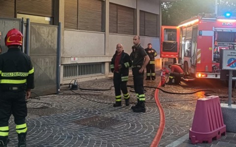Incendio in Municipio ad Appiano Gentile