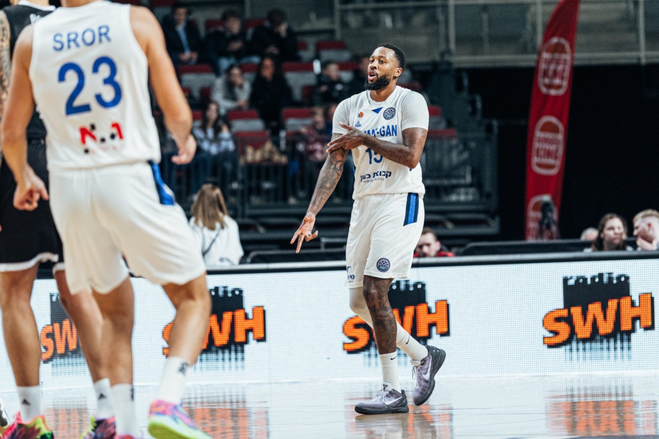 Isaiah Darnell Miles, il 4 che chiude il roster