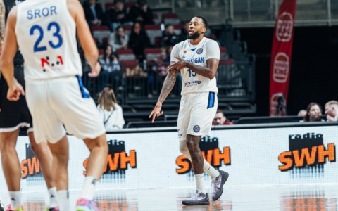 Isaiah Darnell Miles, il 4 che chiude il roster