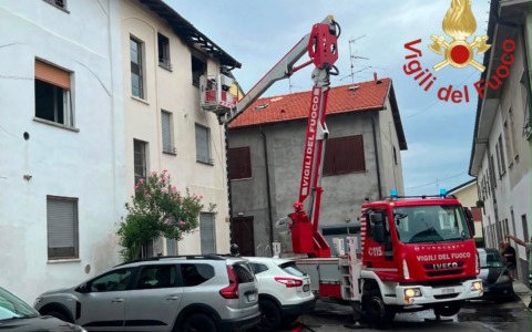 Incendio di un appartamento: intervengono i Vigili del Fuoco