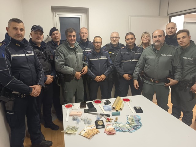 Spaccio nei boschi del comasco, condannati due pusher arrestati dalla Polizia Provinciale