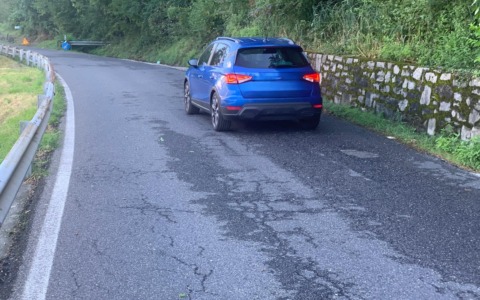 Caduta massi, riaperta la strada SS 583 Lariana dopo gli interventi dei tecnici