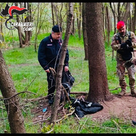 Operazione antidroga: arrestati due giovani, avevano anche una pistola