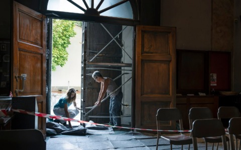 Al via i lavori di restauro del portone del santuario di Santa Maria della Noce