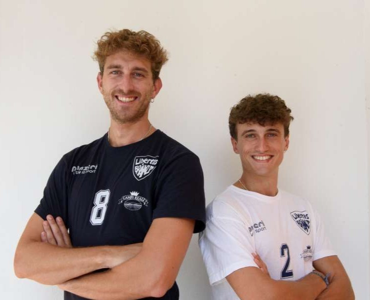 Campi Reali, Mazza è il capitano, Hoffer il vice