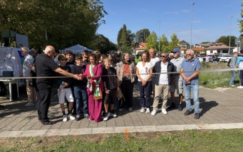 La Fiaccola della pace arriva a Lurate Caccivio, in 500 per una festa da incorniciare