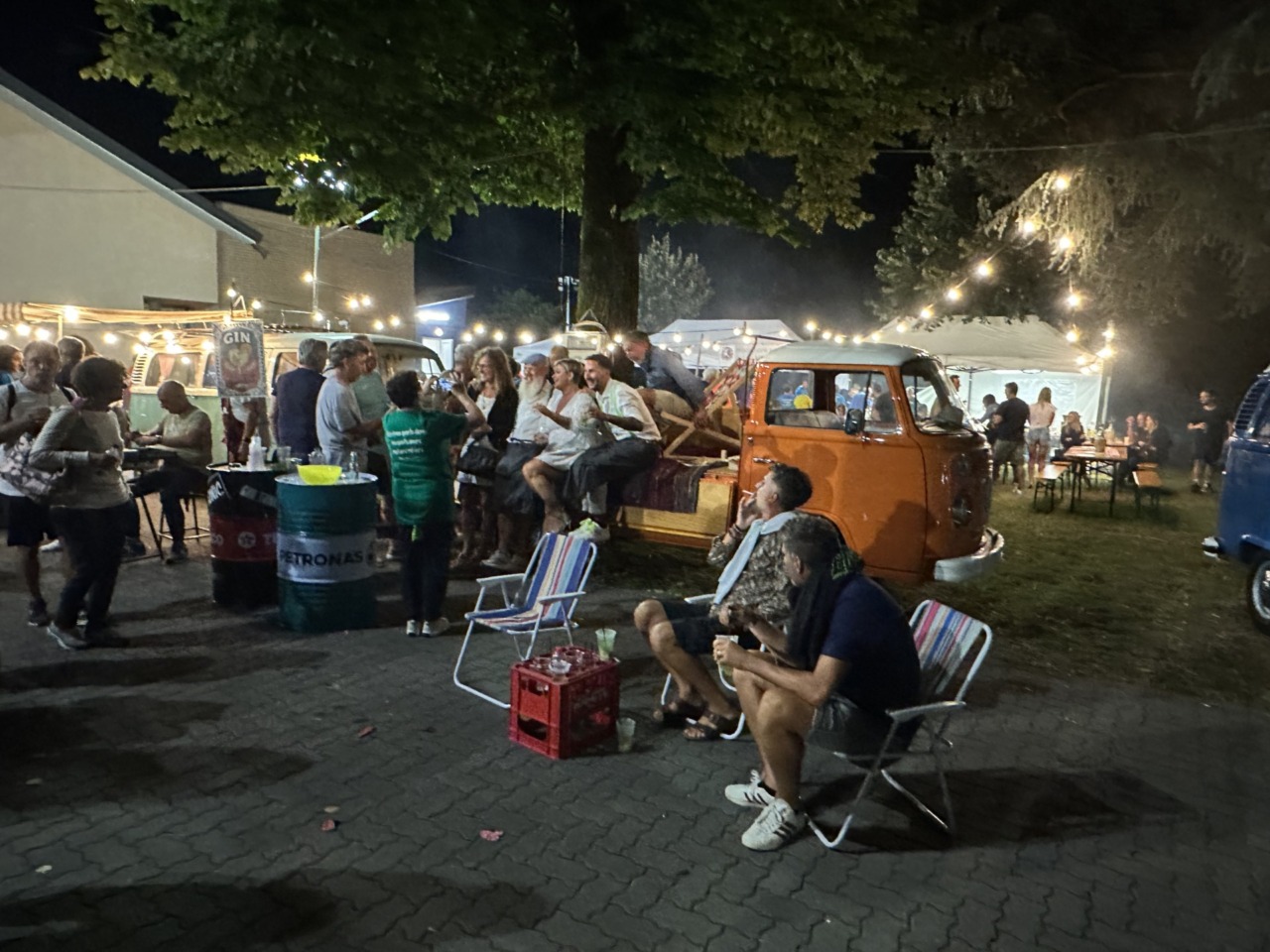 Sagra Avisina in Pineta tra volontariato, convivialità, acrobazie e musica