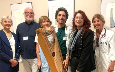 Al Sant’Anna arriva la musicoterapia durante il day hospital oncologico