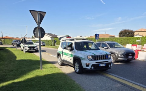 Ciclista novantenne investito, trasportato in ospedale in codice giallo