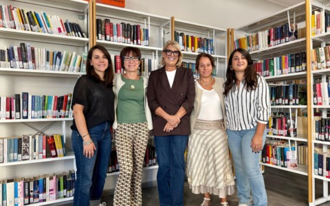 Libri, tè e conversazioni: alla Biblioteca Bernasconi arriva Book & Tea