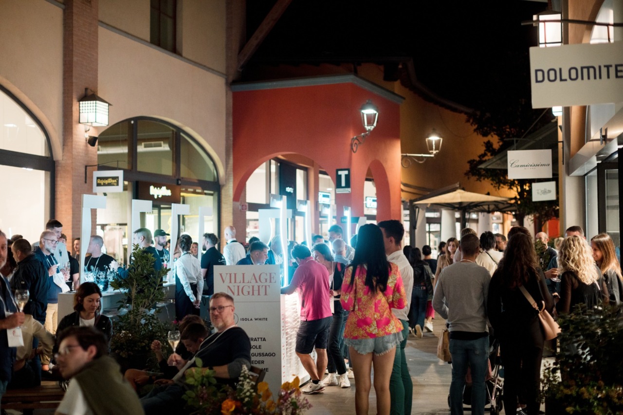 Village Night al Franciacorta Designer Village: una serata tra Franciacorta e musica