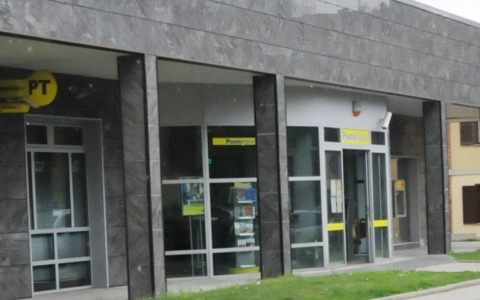 Ritardo nei lavori: posticipata la riapertura dell’ufficio postale