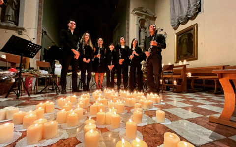 Candle Night: la musica si accende alla luce delle candele