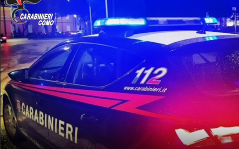 Sequestrati hashish e cocaina in un bivacco nei boschi