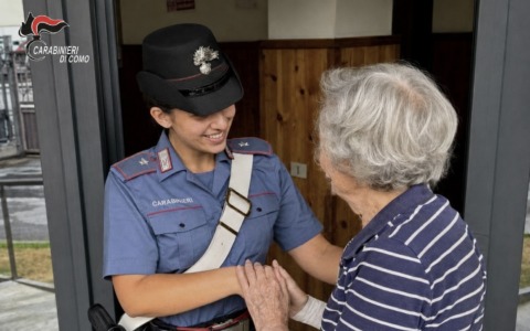 Si fingono Carabinieri ma la truffa telefonica non riesce
