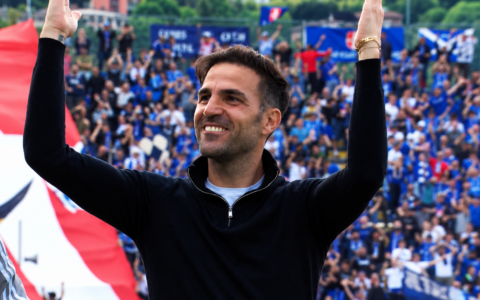 Il Como travolge il Manchester United: 4-1 al Sinigaglia, Nico Paz incanta