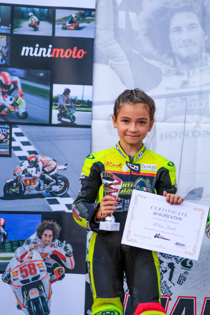 A 8 anni Helena conquista il Trofeo Simoncelli