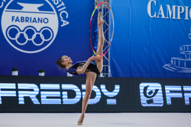 Ginnastica Ritmica, Cecilia De Capitani protagonista a Terni: 23.500 punti alle clavette