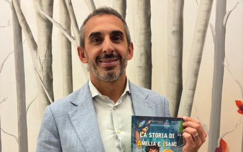 L’ex consigliere comunale diventa scrittore: un libro sull’utilizzo consapevole dell’Ia