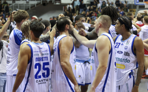 Pallacanestro Cantù, la proprietà conferma il sostegno e guarda al mercato