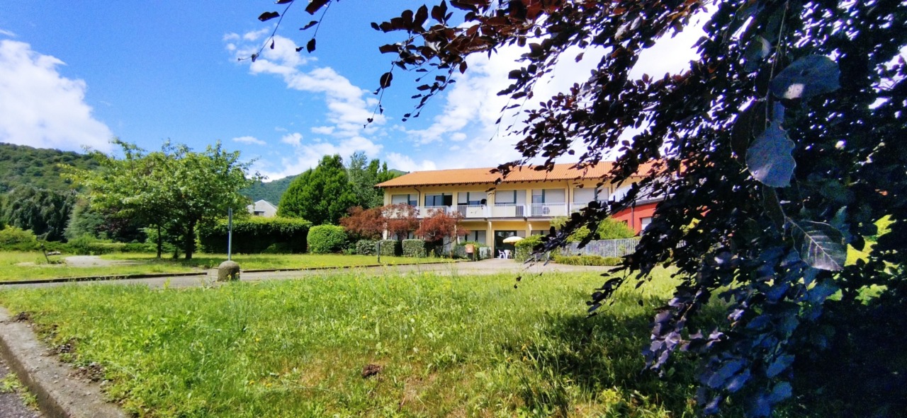 Villa Dossel: il vescovo consacra la cappella della residenza