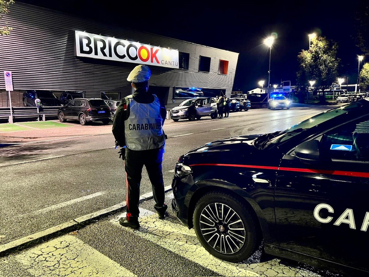 Controllo del territorio, vasta operazione dei Carabinieri tra Cantù, Mozzate e Turate