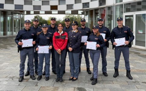 Corso di guida sicura per gli agenti: si rinnova l’intesa tra Automobile Club e Questura di Como
