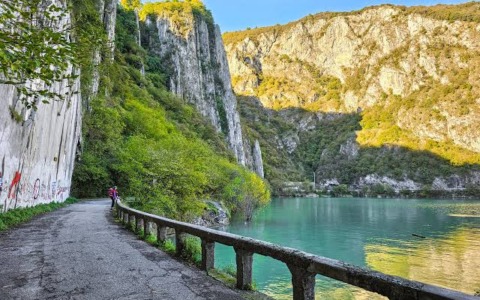Turismi lenti e comunità: Fondazione Cariplo sostiene quattro grandi cammini lombardi